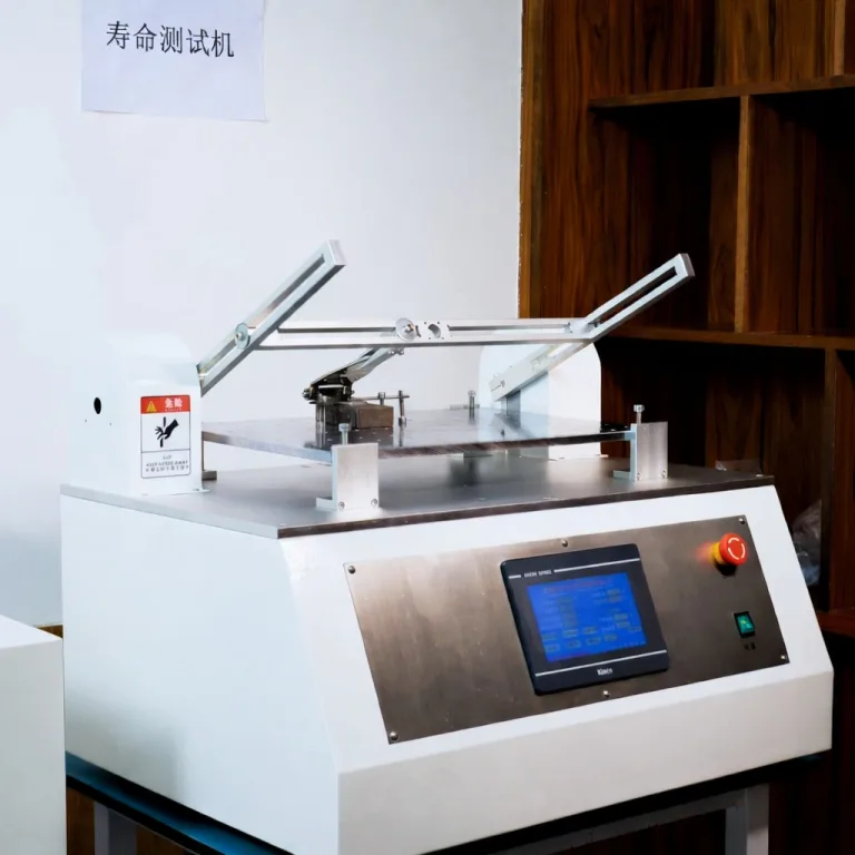 Automated hinge life cycle testing machine verifying product durability