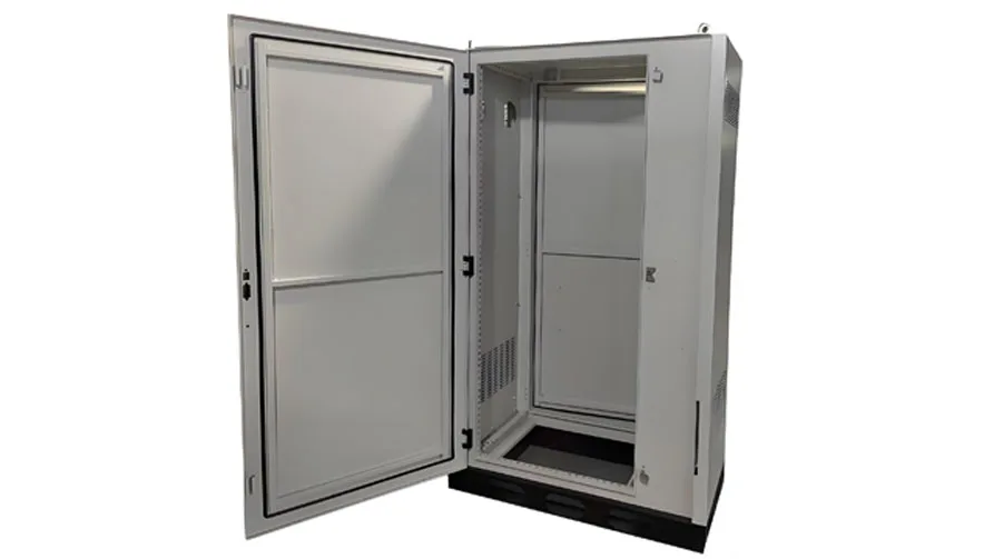 Outdoor electrical cabinet with concealed internal hinges that reduce tampering and help protect the seal.
